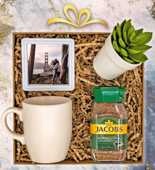 Kişiye Özel Fotoğraflı JACOBS GOLD Kahve ve Mumlu Hediye Seti